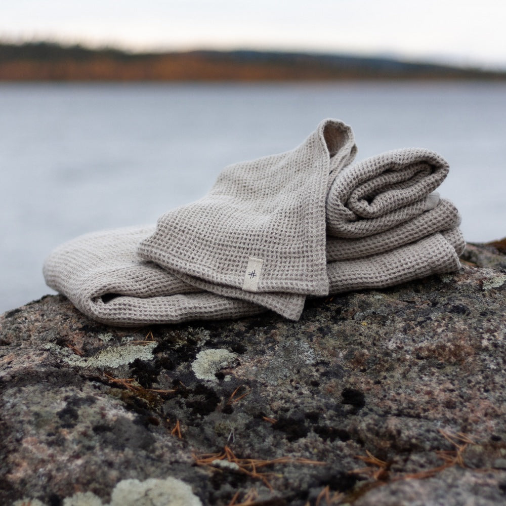 HEMPEA Pielpa vohveli käsipyyhe hamppukankaasta