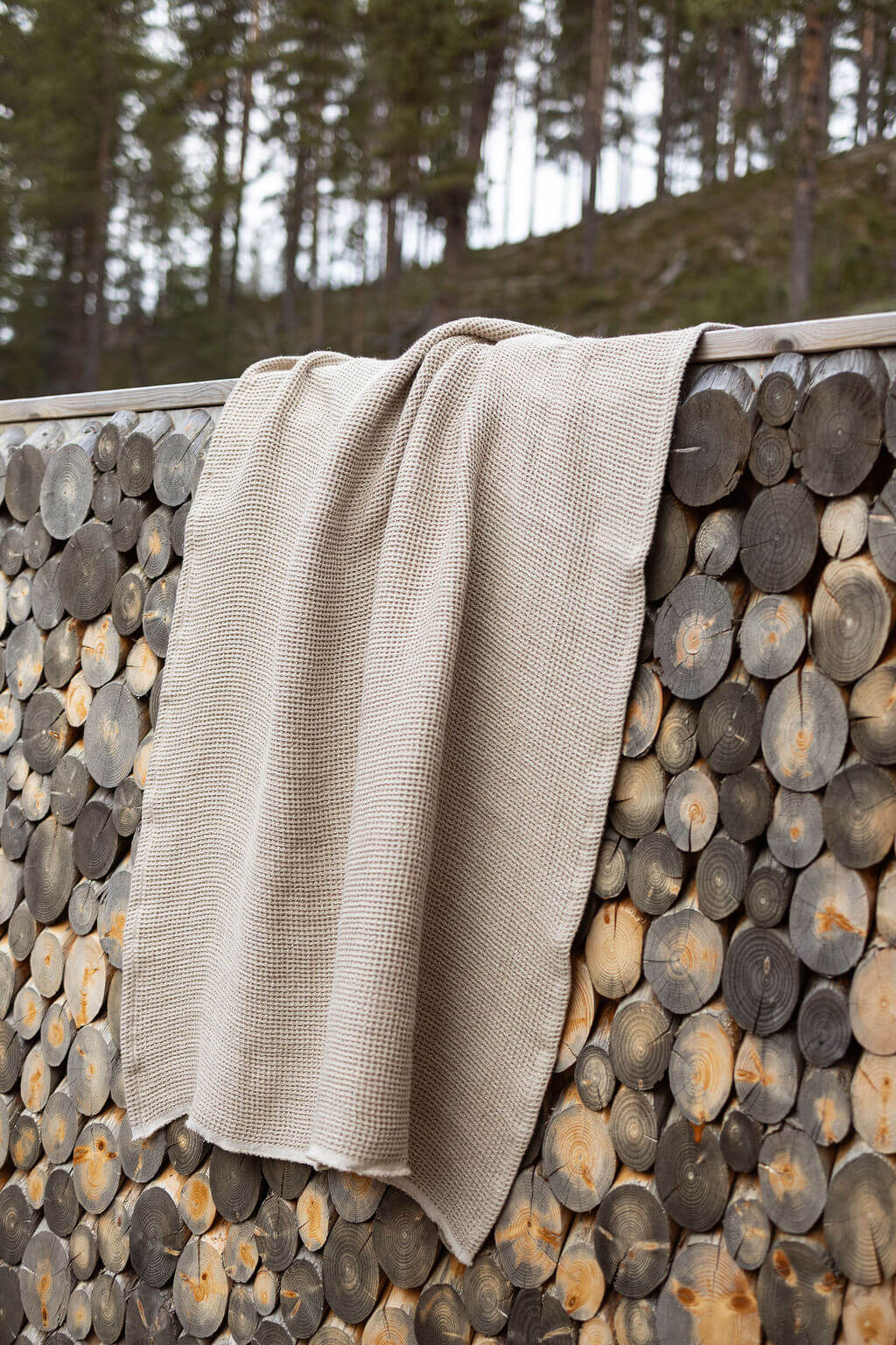 Vohvelipyyhe, värjäämätön 100% hamppu.