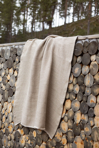 Vohvelipyyhe, värjäämätön 100% hamppu.