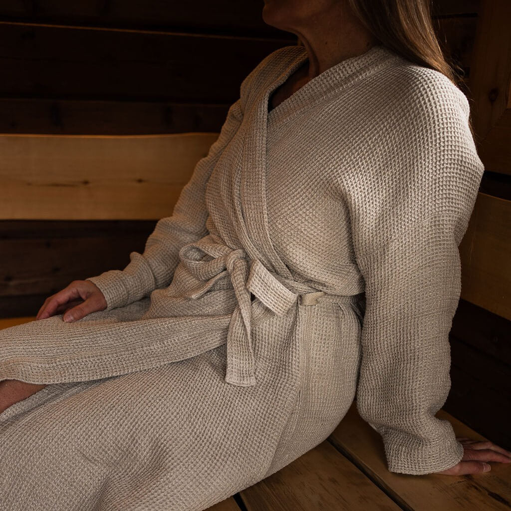 Kylpytakki hamppuvohvelikankaasta, luonnonsävyinen